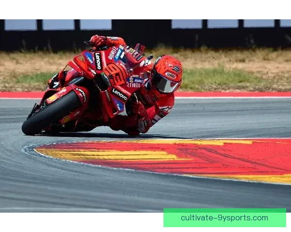 世界摩托车大奖赛本赛季争冠形势突变名将对决再掀高潮车队策略博弈升级