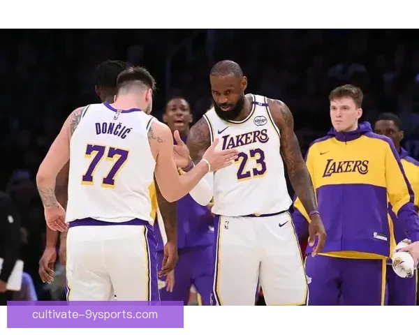 詹姆斯爆发率湖人逆转勇士登顶西部引发联盟格局震荡季后赛形势骤变