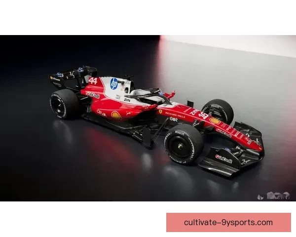 F1最新赛季惊喜不断车队策略与车手表现引发关注 F1最新赛季惊喜不断车队策略与车手表现引发关注