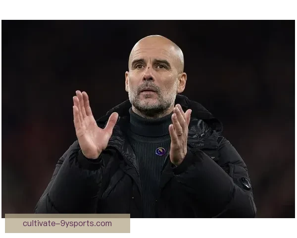 曼城逆转利物浦，瓜迪奥拉战术调整引发赛场热议