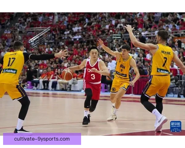 中国男篮迎战日本队热身赛全程回顾 关键时刻战术调整助力胜利