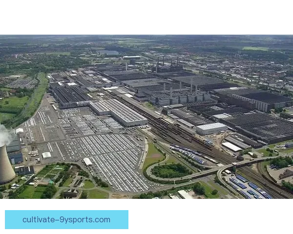 德国汽车工业重镇沃尔夫斯堡城市历史文化与大众总部全景解析